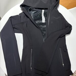 Lululemon black jacket size 6